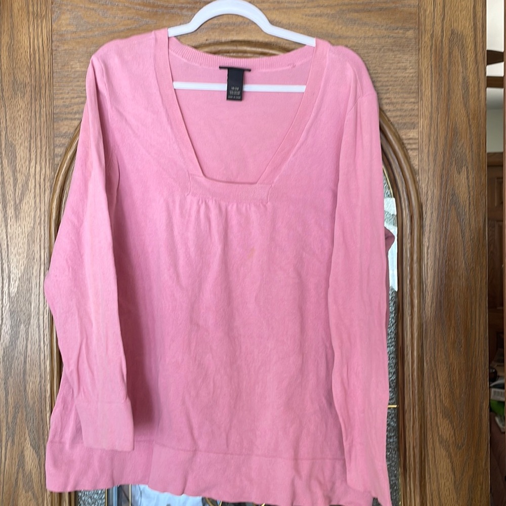 Lane Bryant pink sweater size 18/20